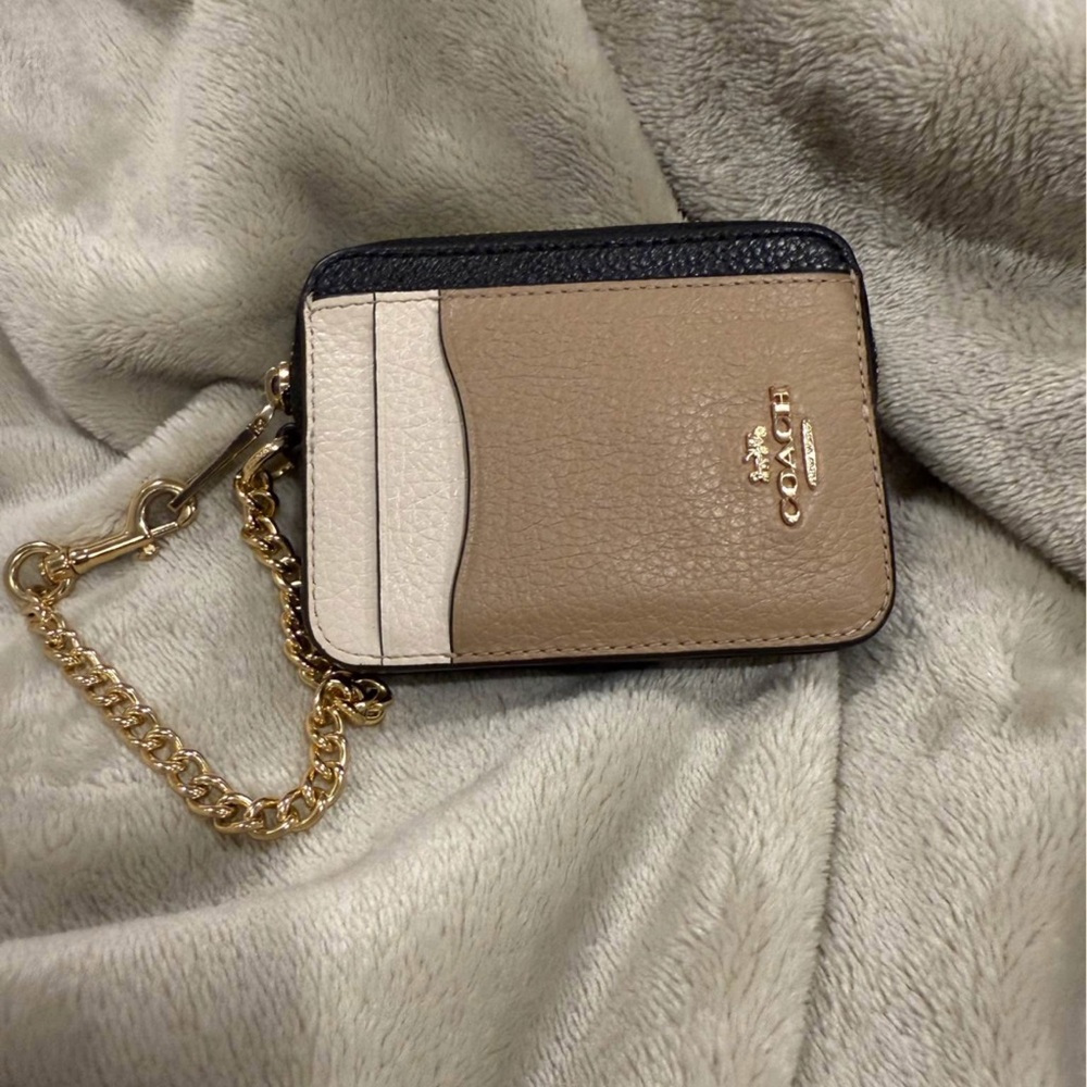 Coach Black, Tan, and Cream Leather Card Holder